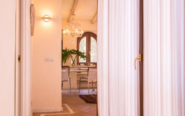 Oriental Apartment Gardens Views 2 pax