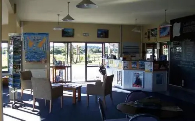 Haast River Top 10 Holiday Park
