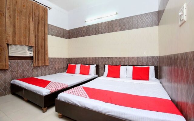 OYO 24333 Hotel Sartaj Inn