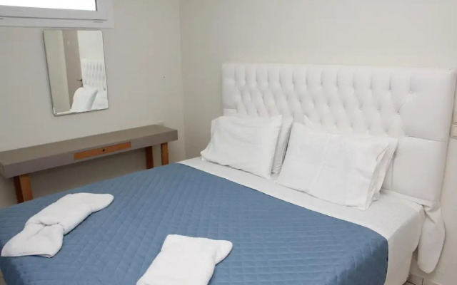 Holiday Luxury Villas