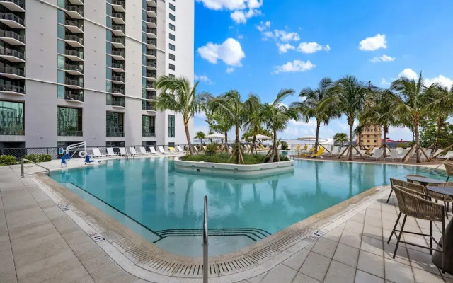 Perfect Studio Stay in Downtown Miami