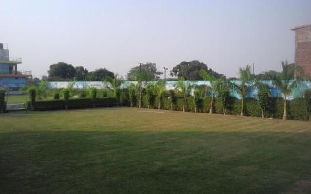 Hotel Suryansh