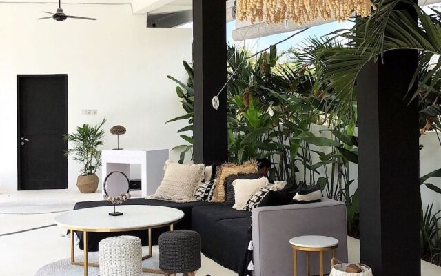 White Palm Hotel Bali