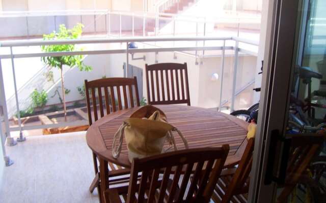 RESIDENCIAL CALA LLOBETA 1º E