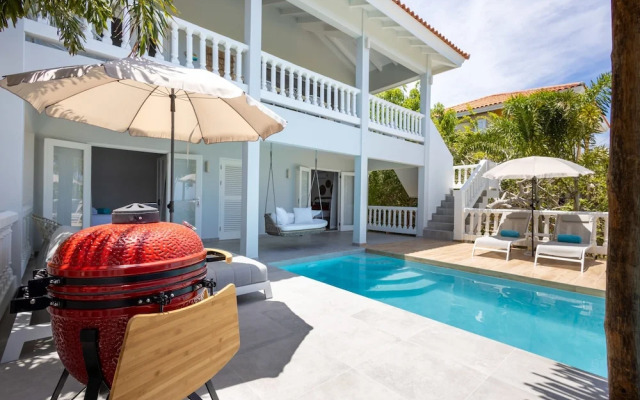 Caribbean Delight Villa With Stunning Pool View