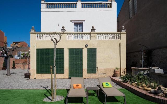 Apartamentos Sant Jordi Montbrio