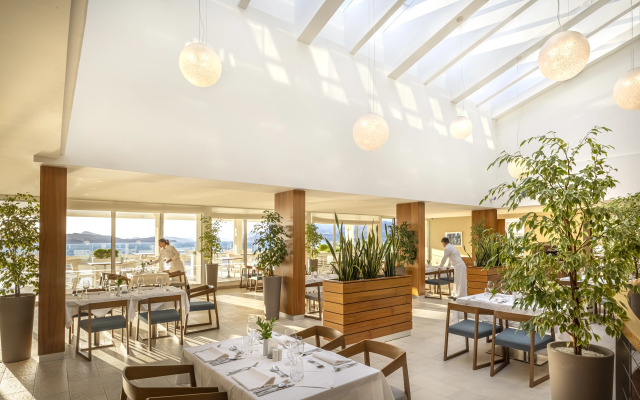 President Hotel, Valamar Collection