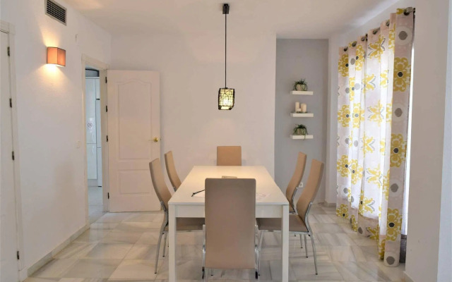 Apartamentos y Casas Serinamar Marbella