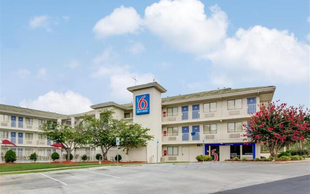 Motel 6 Columbia West South Carolina