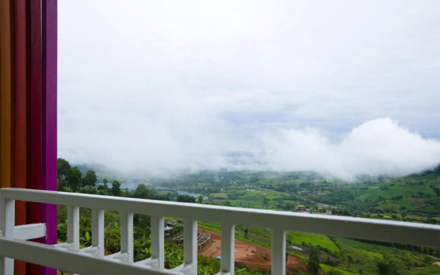 Viewpoint Khaokoh Hotel