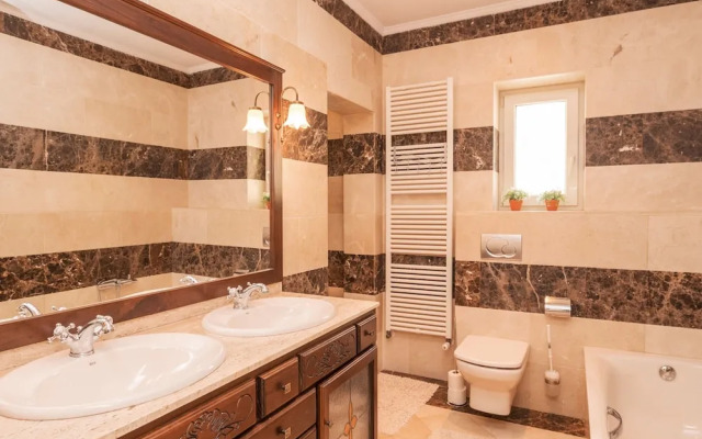 Belvilla by OYO Villa Nancy