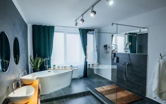 Relaxing Flat Floresti