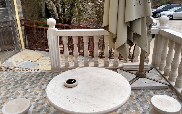 37 Garden Guesthouse Shilin Family