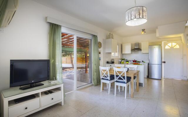 Villa Marina 44 Kiti Beach