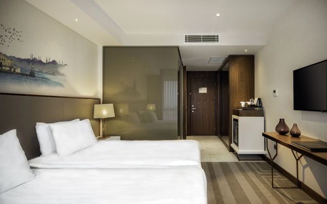 Lionel Hotel Istanbul - Image 6