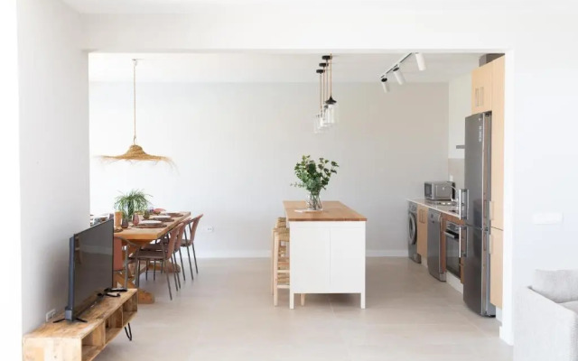Ereza White Homes