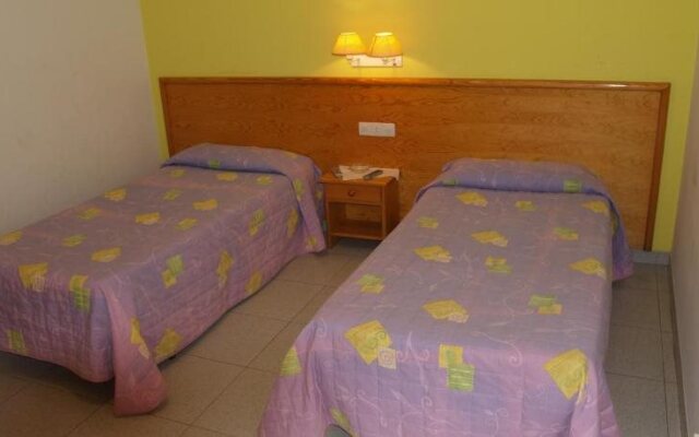 Hostal Barnes