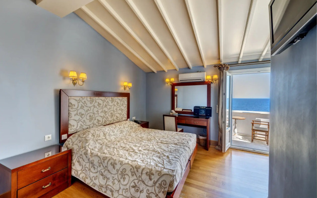 Apollonion Palace Hotel