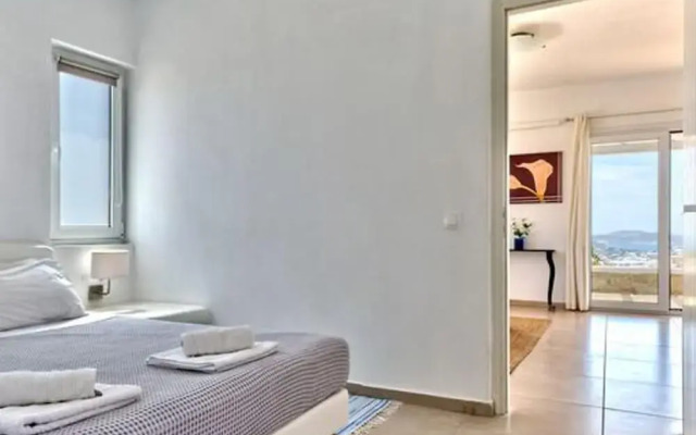 Stunning Villa With Panoramic View