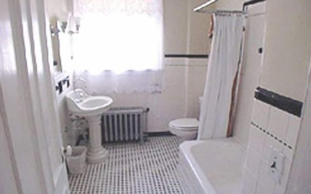 The Charles Newhall House