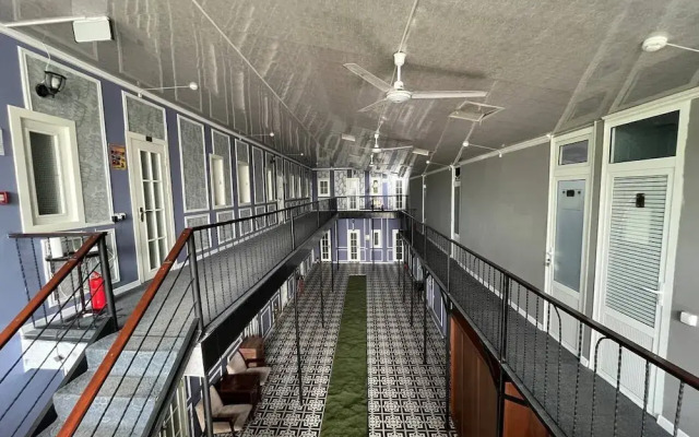 The Palms Hostel