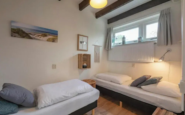 Bungalow Sint Maartenszee Near the Beach