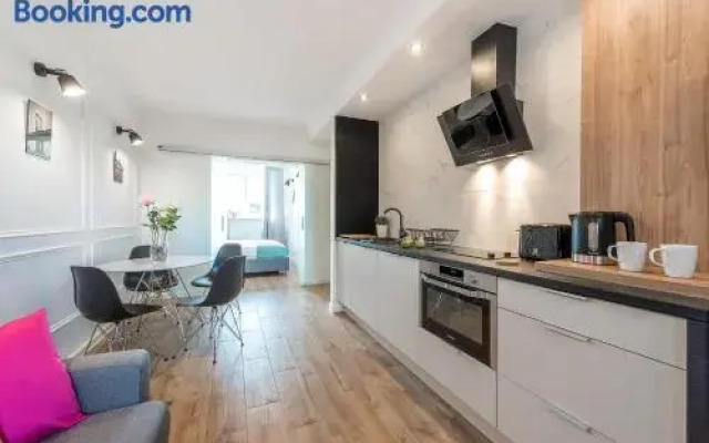 Plater10 Residence