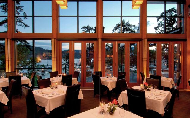 Brentwood Bay Resort & Spa