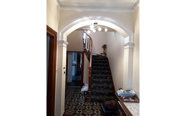 Cedar Villa Guest House