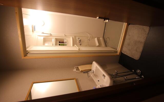 Running Bare Hostel