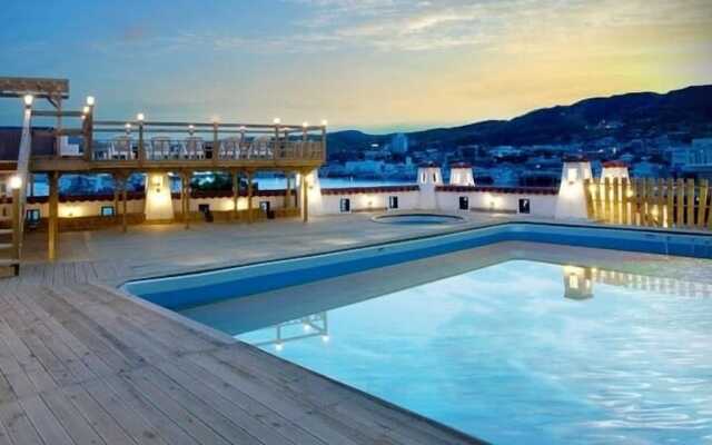 November Resort
