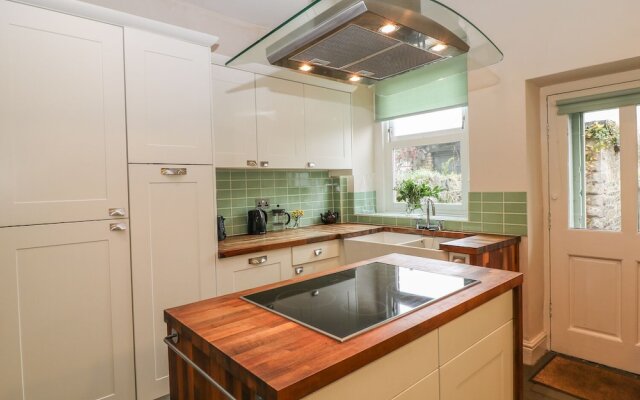 13 Hope Road, Hope Valley