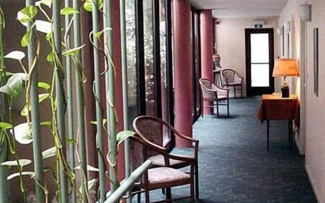 Hostellerie La Villa Des Roses
