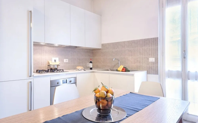 Polo Universitario by Mmega