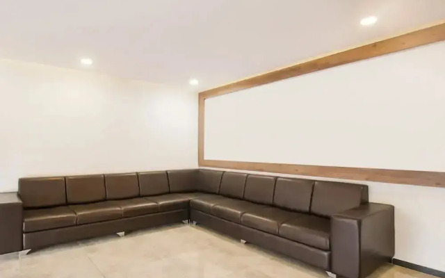 Hotel Meridian by OYO Rooms