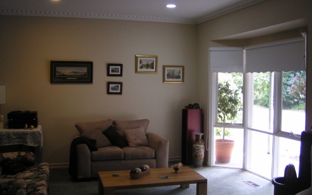 Karingal Homestead B&B – Guest Rooms – Inverloch