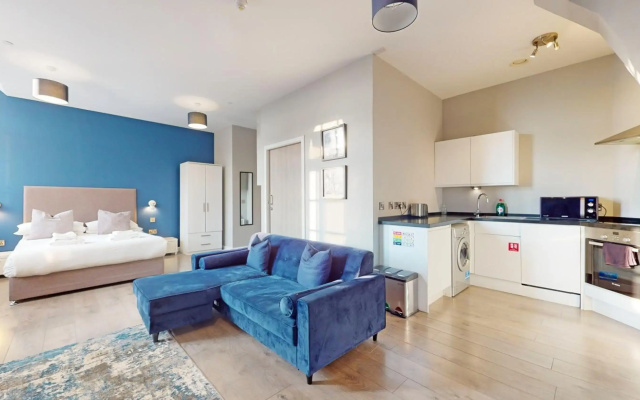 Destiny Scotland - Glassford Residence