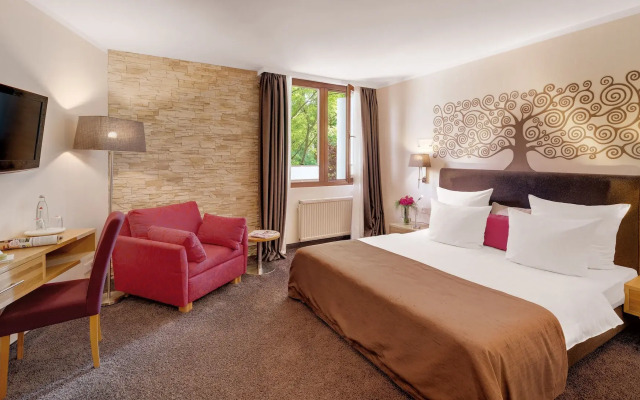 Nells Park Hotel
