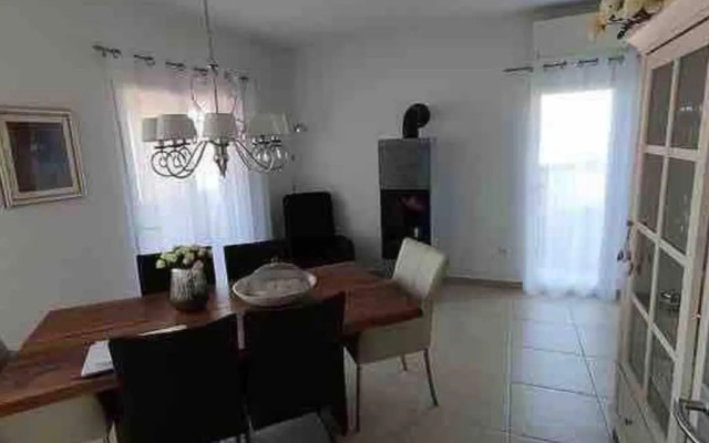 Villa Mala - Pool - Jacuzzi - 5 min. zum Meer