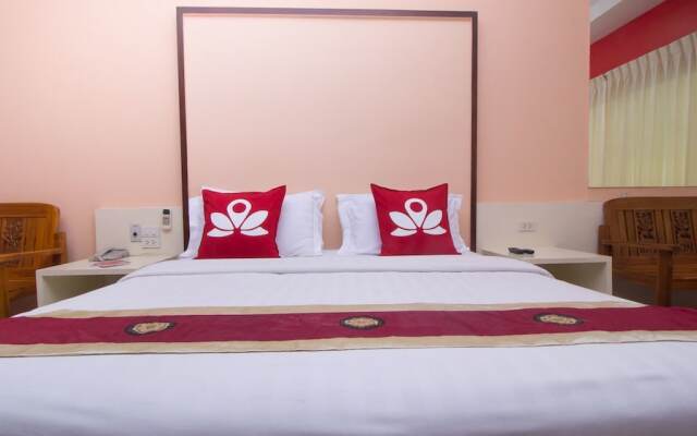 ZEN Rooms Surasak 1