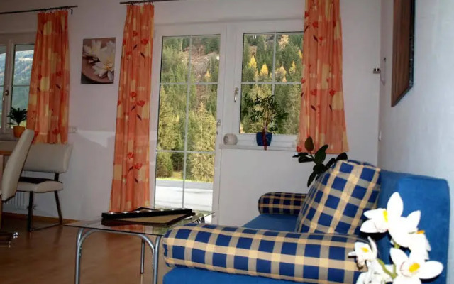 Ferienwohnung Höllrigl