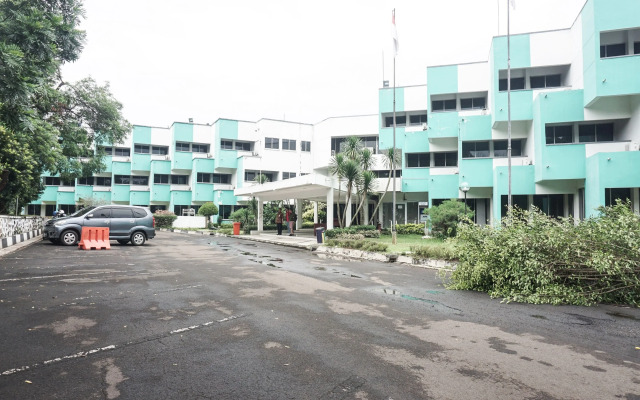 Collection O 92122 Series Hotel Serpong