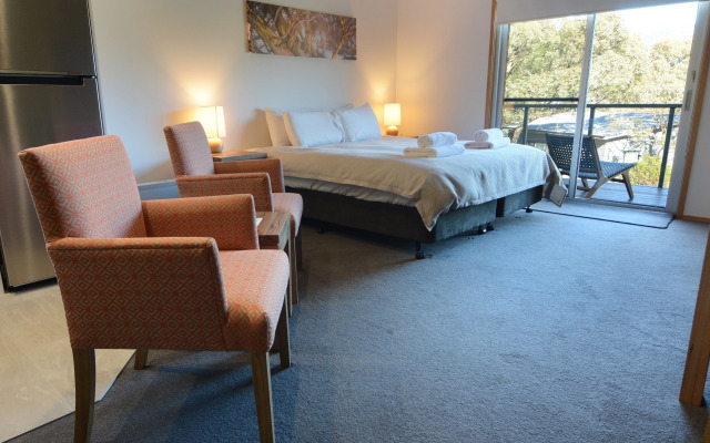 Novotel Lake Crackenback Resort & Spa