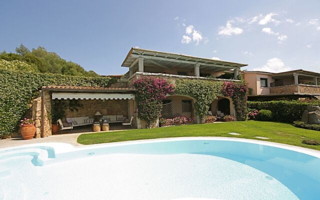 Sa Pedra's House