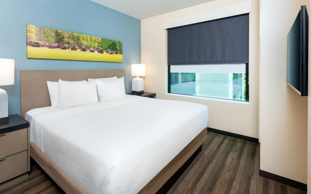 Hyatt House Tallahassee Capitol – University