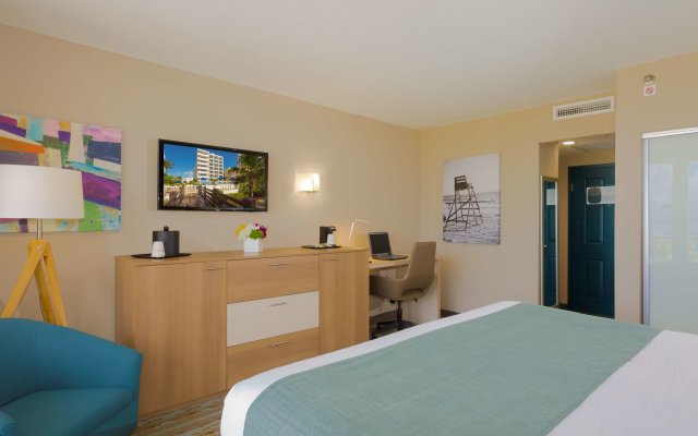 Best Western Plus Atlantic Beach Resort