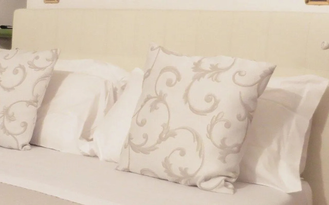 Tirreno Beachfront Apartments