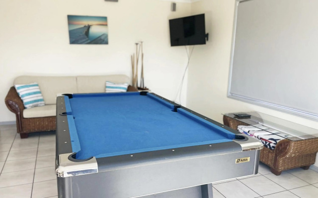 Bribie Island Canal Holiday Destination!