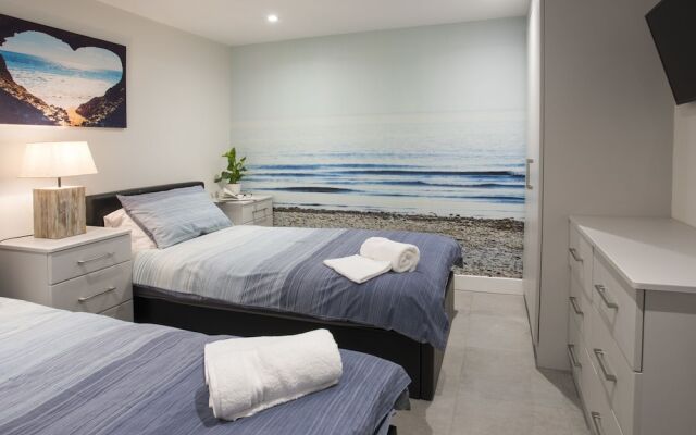 The Hideaway - Benllech