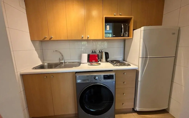 Orly Suites ll